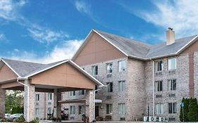 Comfort Inn Whitehall Near Michigan'S Adventure